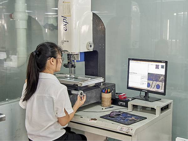 載帶成型機的系統(tǒng)裝置操作方法